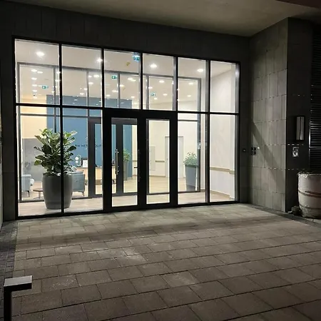 Hotel Waterfront - Na Vodi-metropolitan