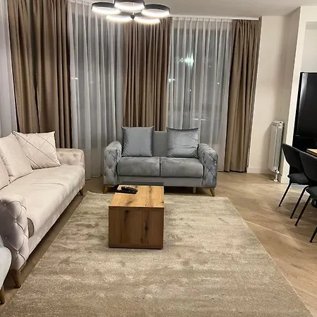 Waterfront - Na Vodi-metropolitan Hotel